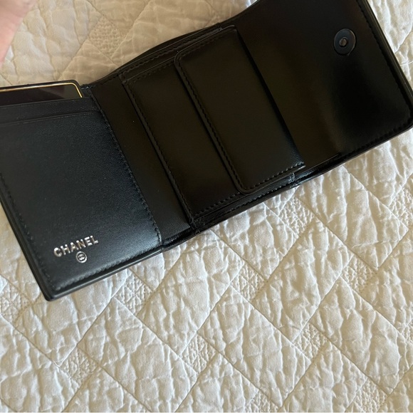 Chanel Wallet - Picture 5 of 5